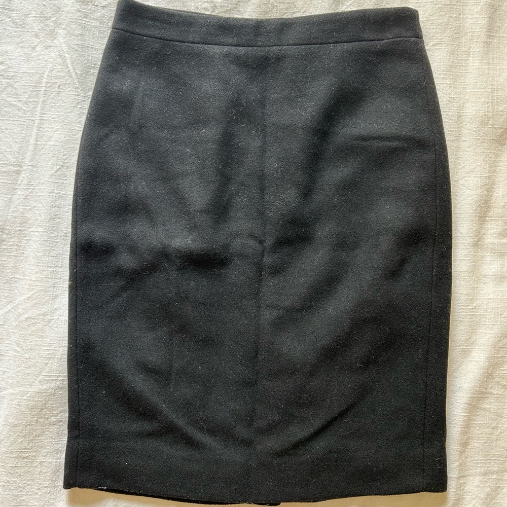 Jcrew black felt skirt size 2
